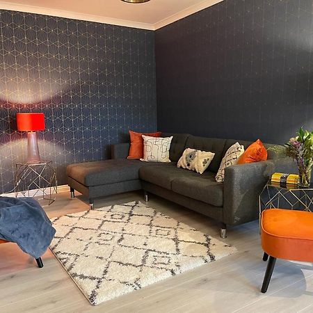 East Walls Apartment 奇切斯特 外观 照片